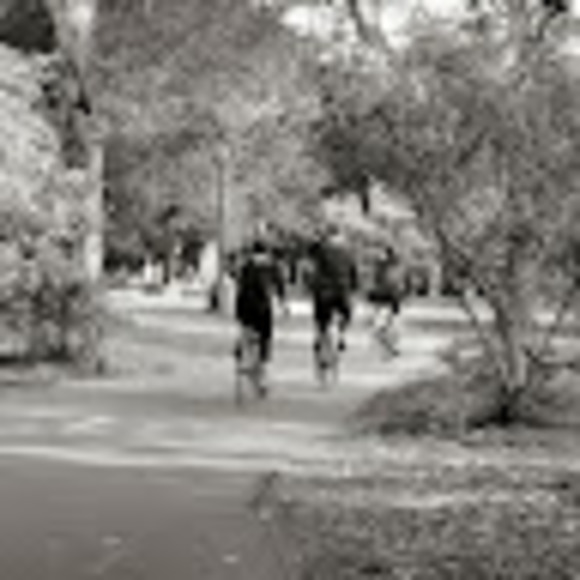 Meet your Posher, Tricia - Picture 1 of 1